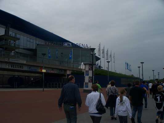 s04_001.jpg